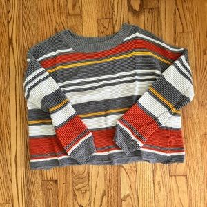 Boxy, cropped fit thicker sweater